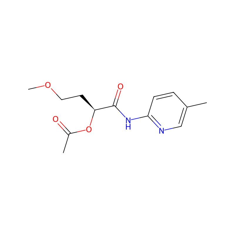 (S)-4-methoxy-1-(5-methylpyridin-2-ylamino)-1-oxobutan-2-yl acetate の分子構造式